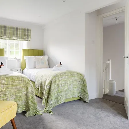 Carr * Leeds (West Yorkshire)